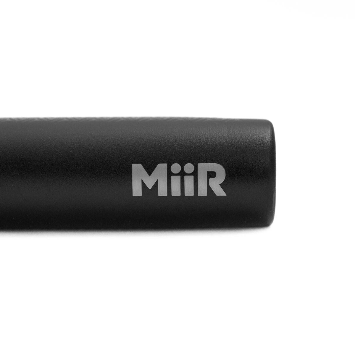 miir-x-carryology-flask-q6 WebPDP-MiiR_x_Carryology_Aero_Flask_Studio__FLK1SSOS401_4_12.10.24__FLK1SSOS401.jpg