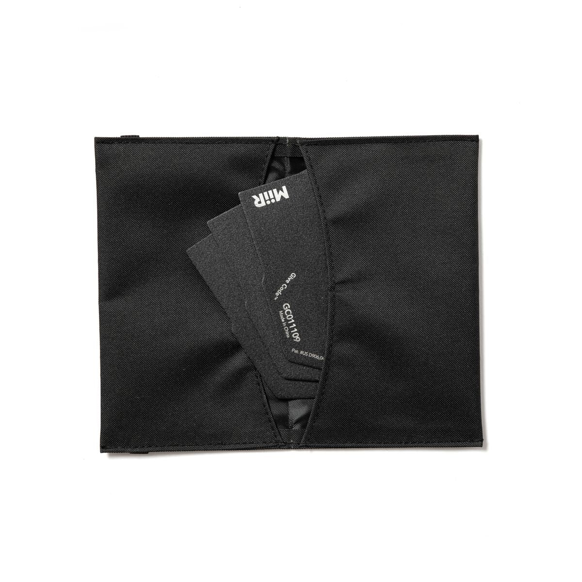 pourigami-j9 WebPDP-Pourigami_Black_Case__POG2SN00002_Studio_Open.jpg