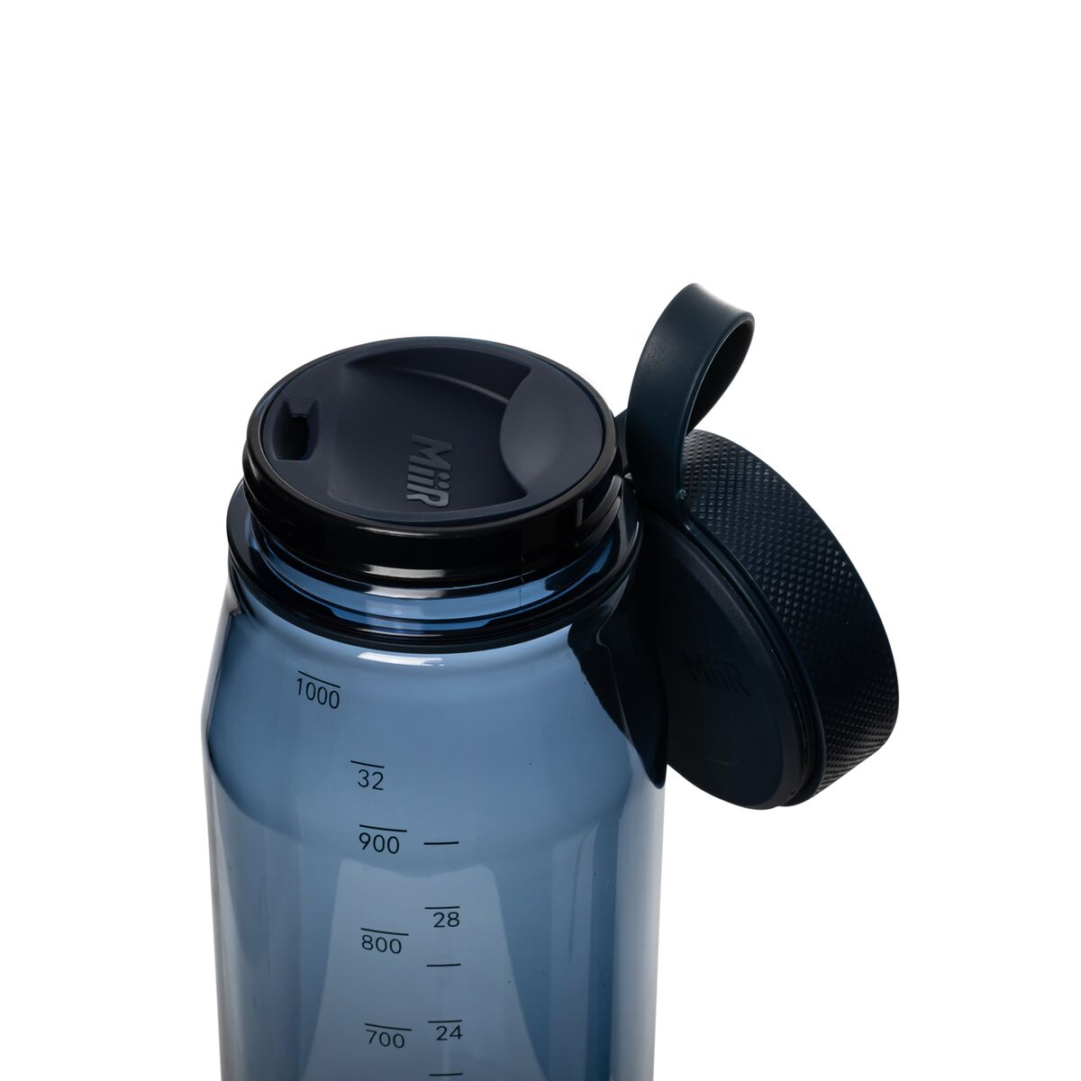 everywhere-bottle-u7 WebPDP-33oz_Everywhere_Bottle_TidalBlue__EWB1PN32215_X2Studio_TetherTwist.jpg