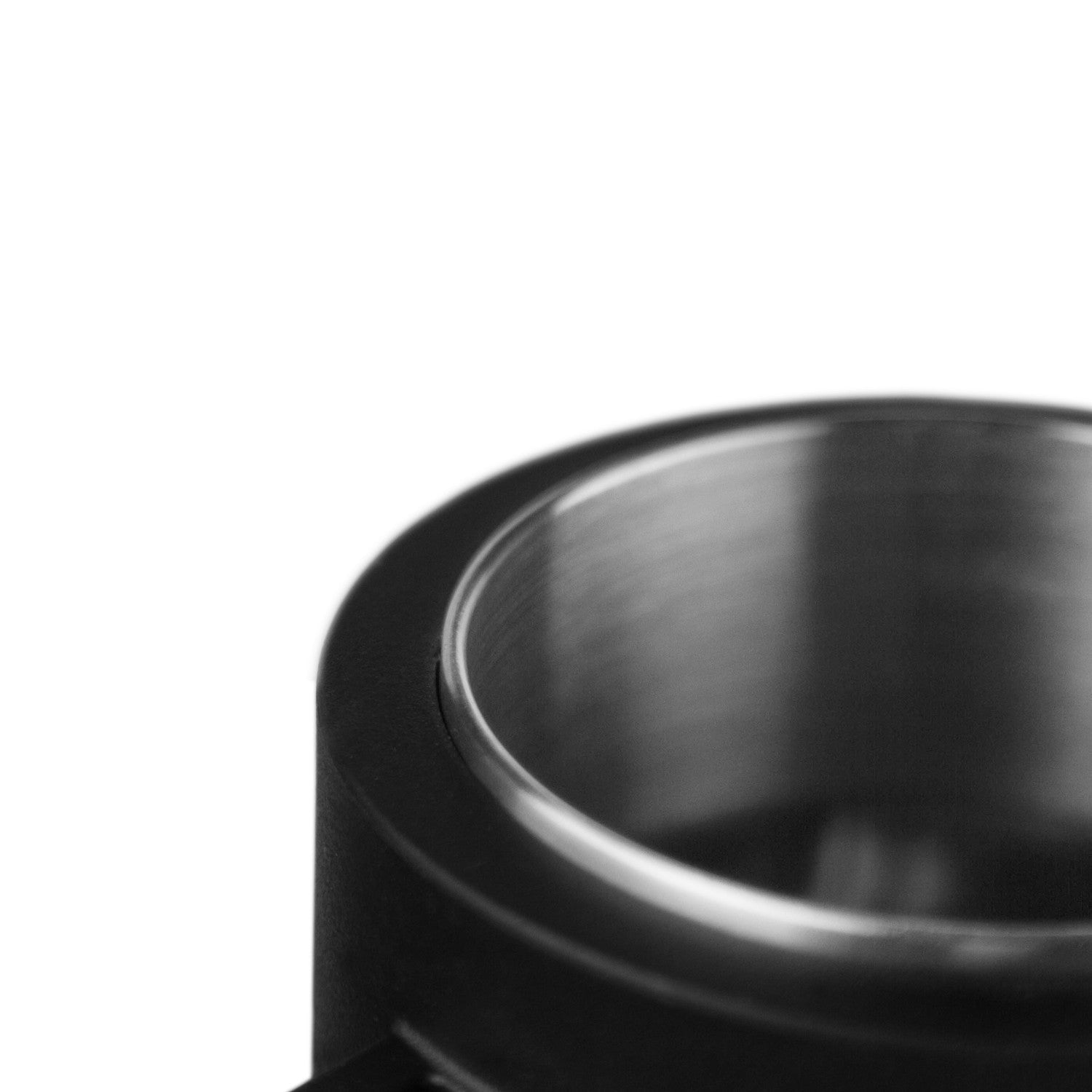 64oz-growler-v7 growlerdetail4_fb0f0b7d-3e89-4075-9191-31341ec4c1c0__402220.jpg